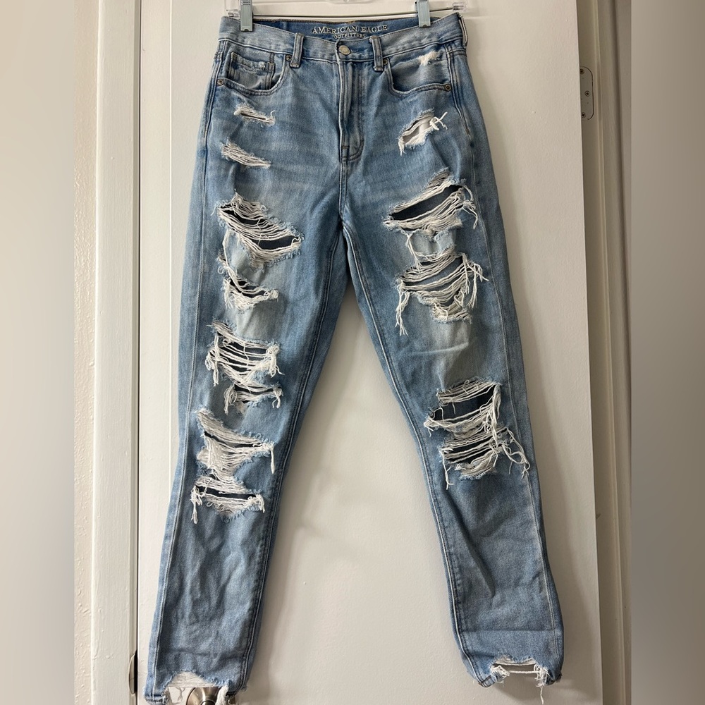 American Eagle Mom Jeans